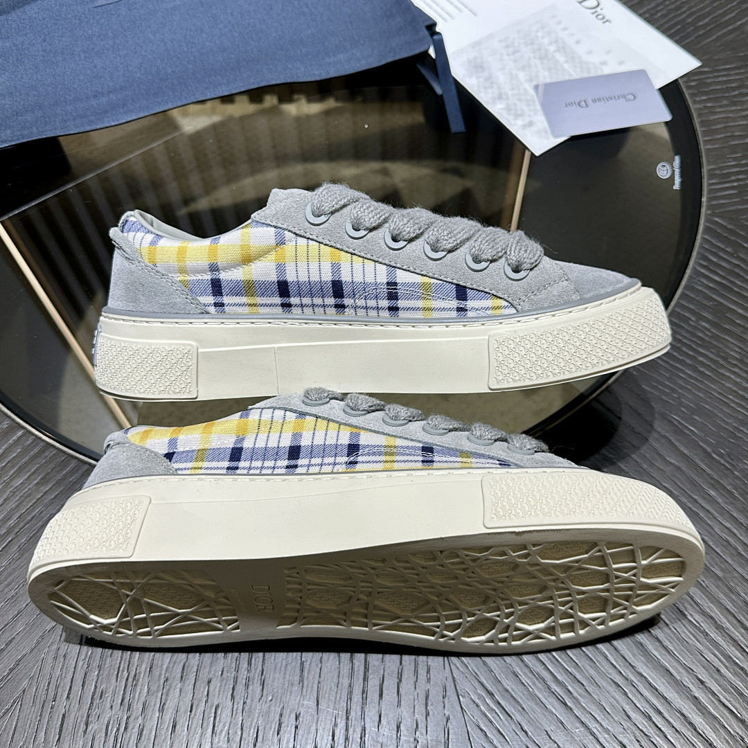 DR B33 Sneaker