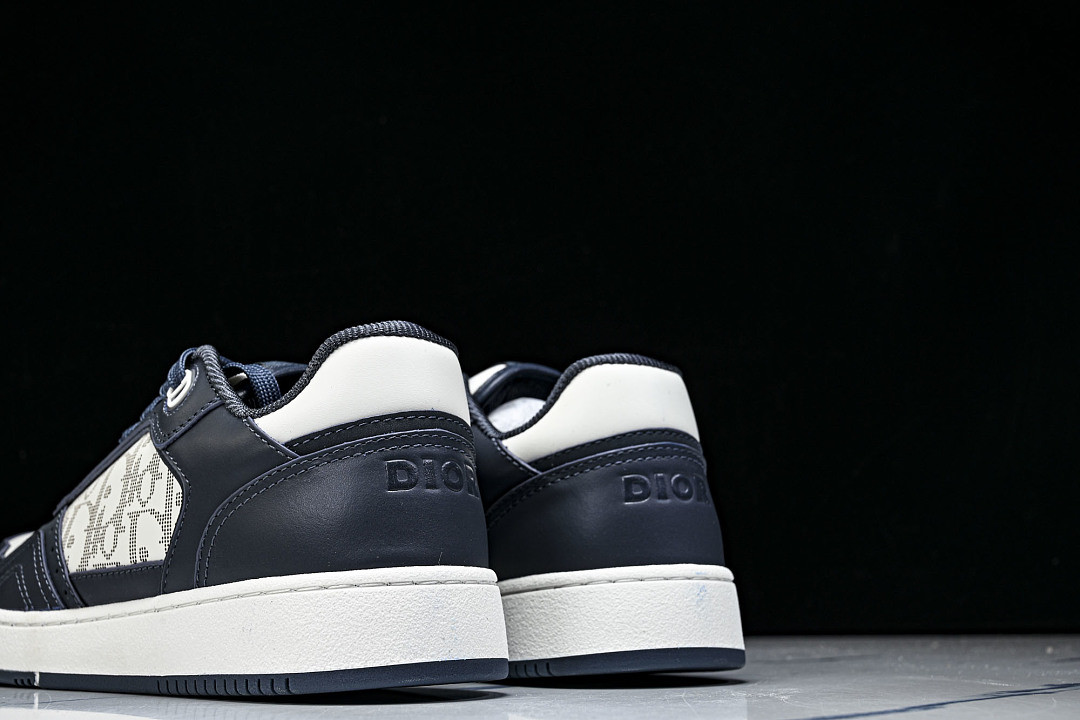DR B27 Sneaker