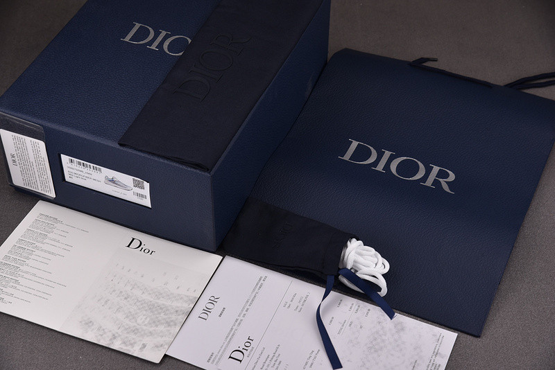 DR B30 Sneaker