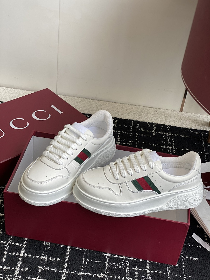 GC Sneakers