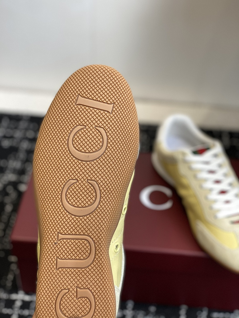 GC Sneakers