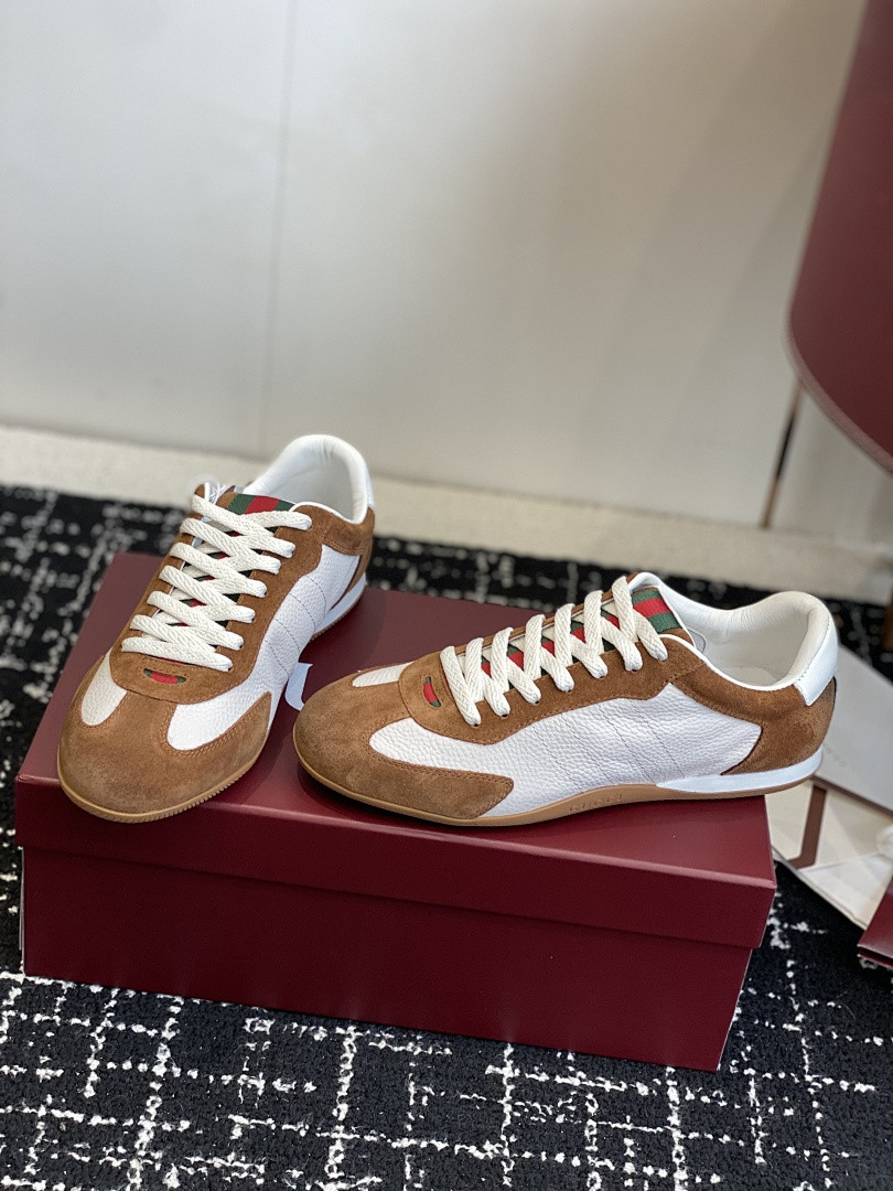 GC Sneakers