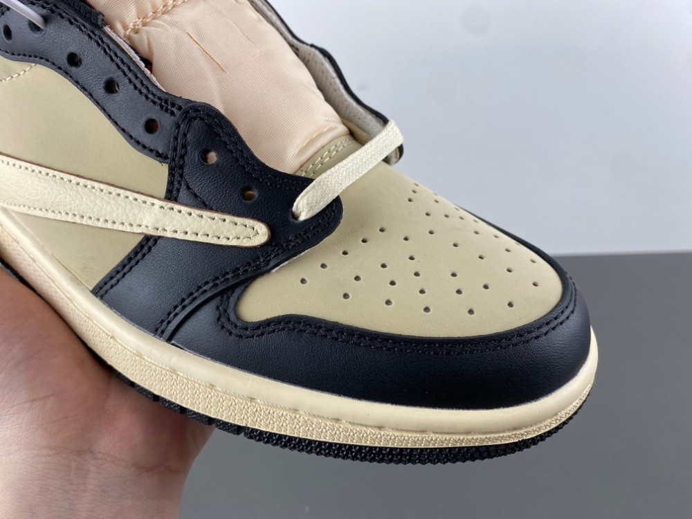 Travis Scott x Air Jordan 1 Retro Low OG SP 