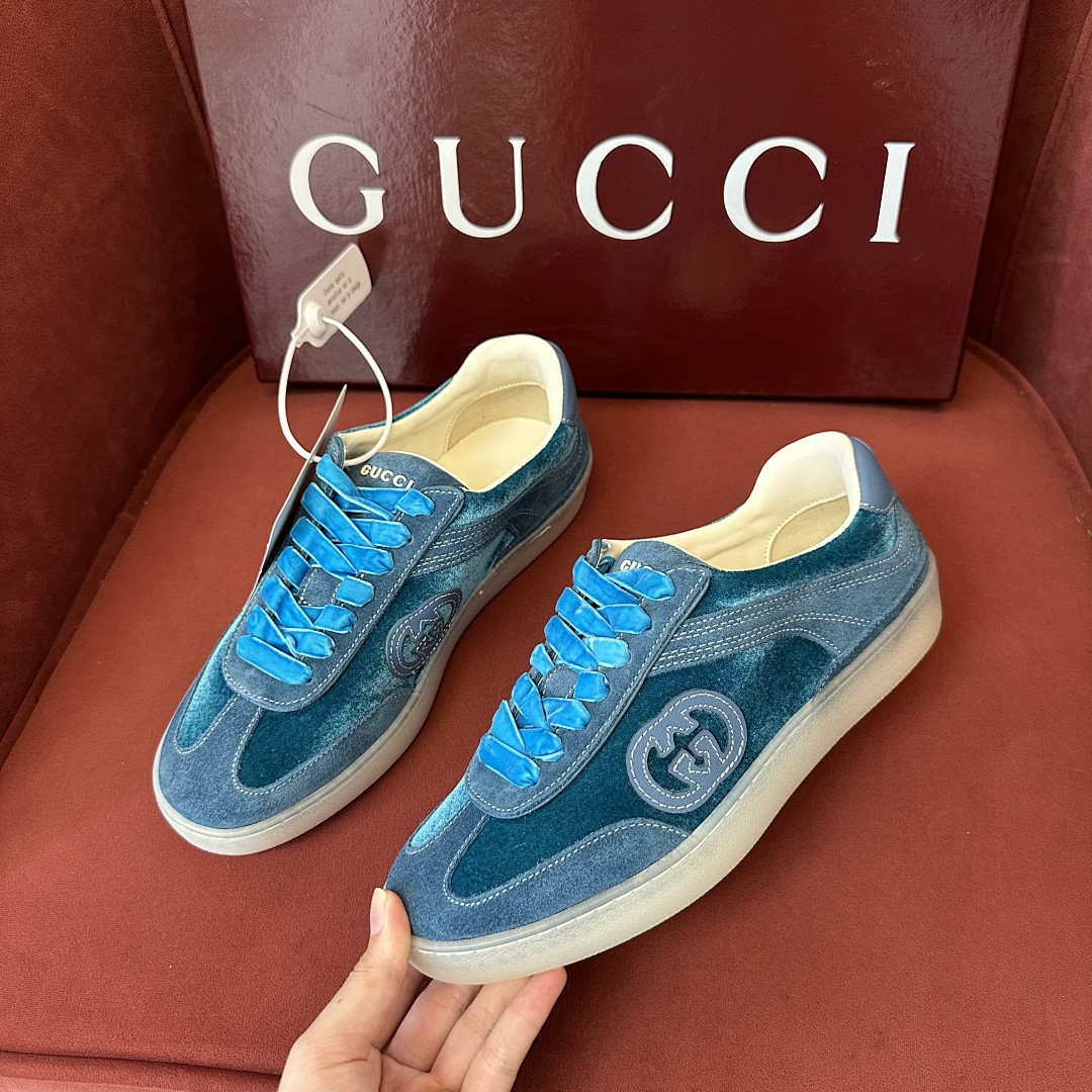 GC Sneakers