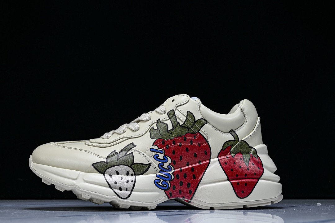GC Sneakers