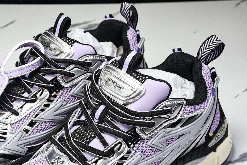 OFF-WHITE BE RIGHT BACK