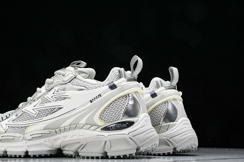 OFF-WHITE BE RIGHT BACK