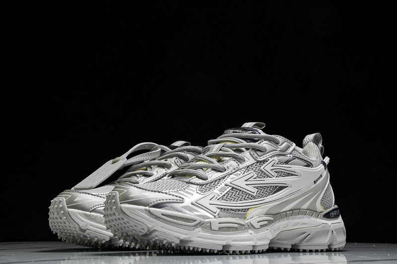 OFF-WHITE BE RIGHT BACK