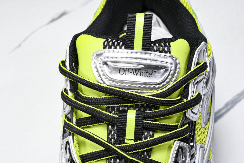 OFF-WHITE BE RIGHT BACK