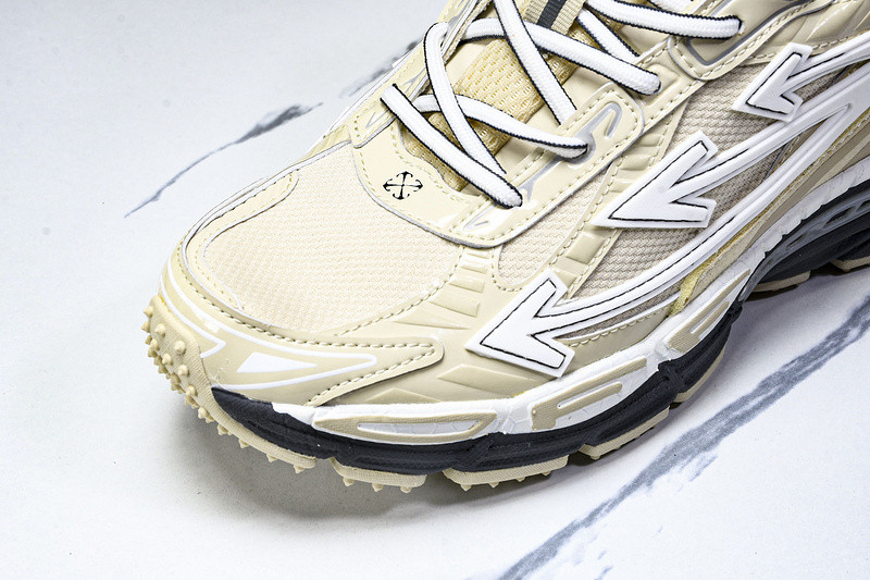 OFF-WHITE BE RIGHT BACK