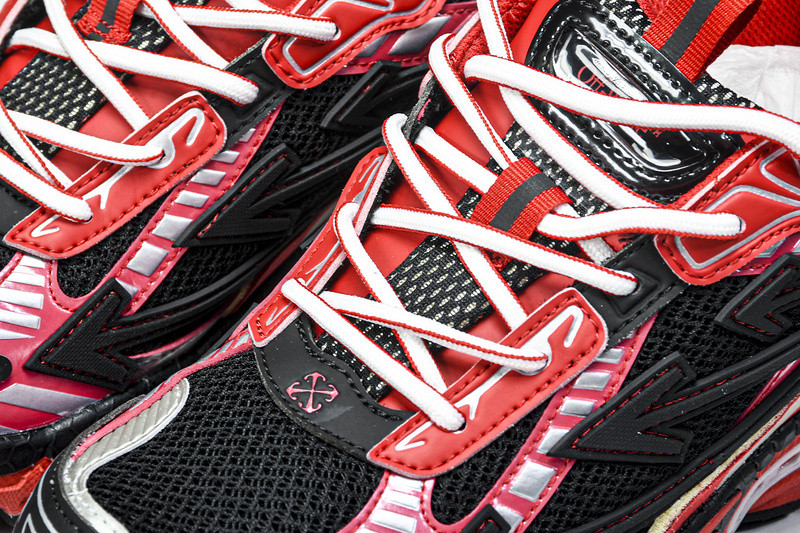 OFF-WHITE BE RIGHT BACK