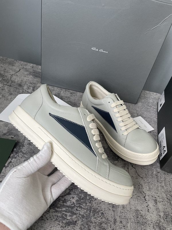 RO Sneakers