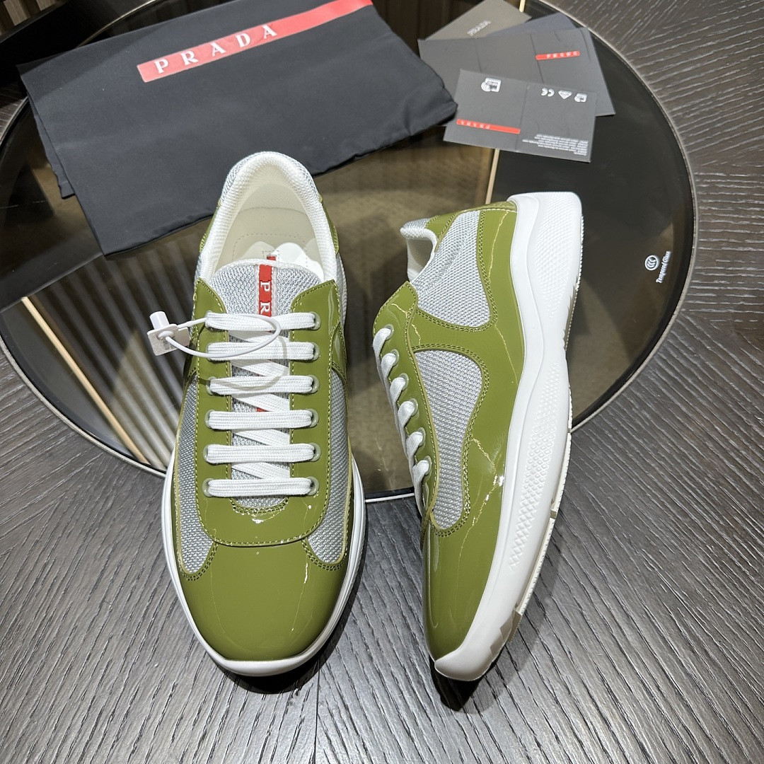 PA Low Sneakers