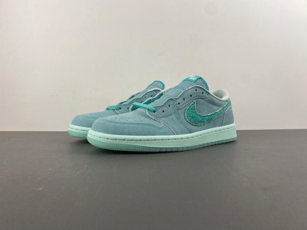 Air Jordan 1 Low OG “Washed Teal” WMNS HQ8111-300