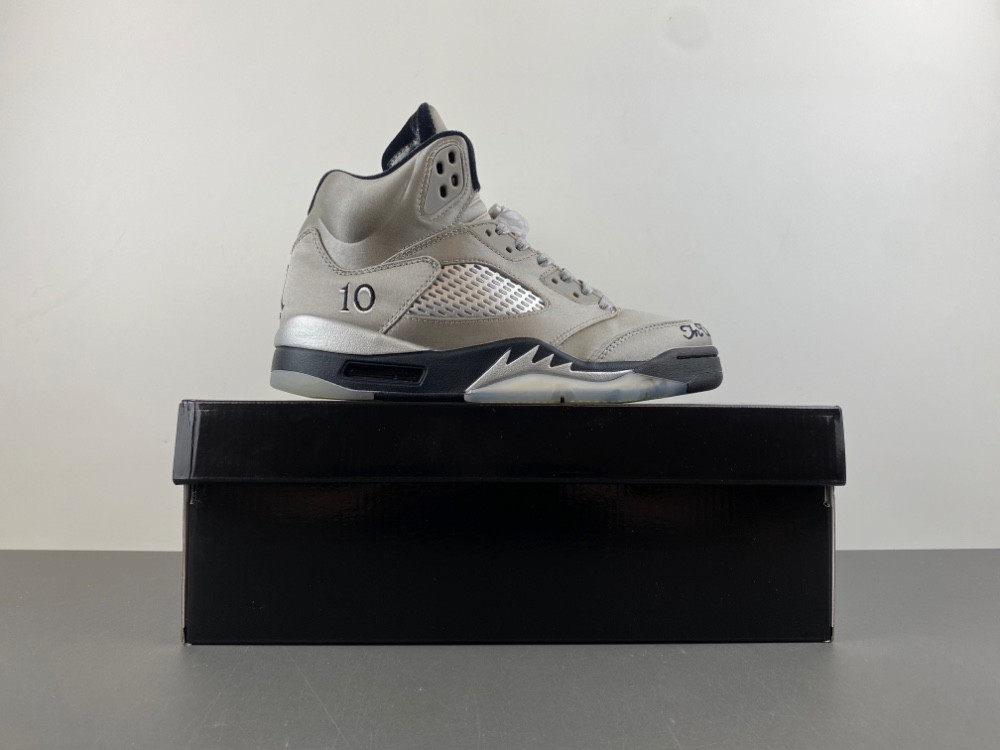 Air Jordan 5 Wings IO2038-001