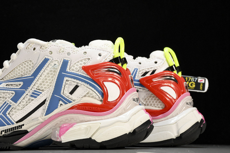 Balenciaga Runner W3RB6-9645