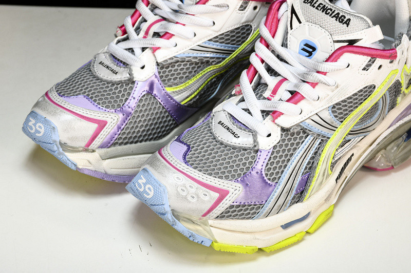 Balenciaga Runner W3RNY-0361