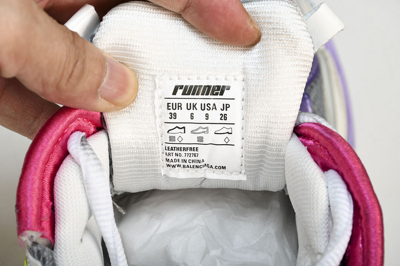 Balenciaga Runner W3RNY-0361