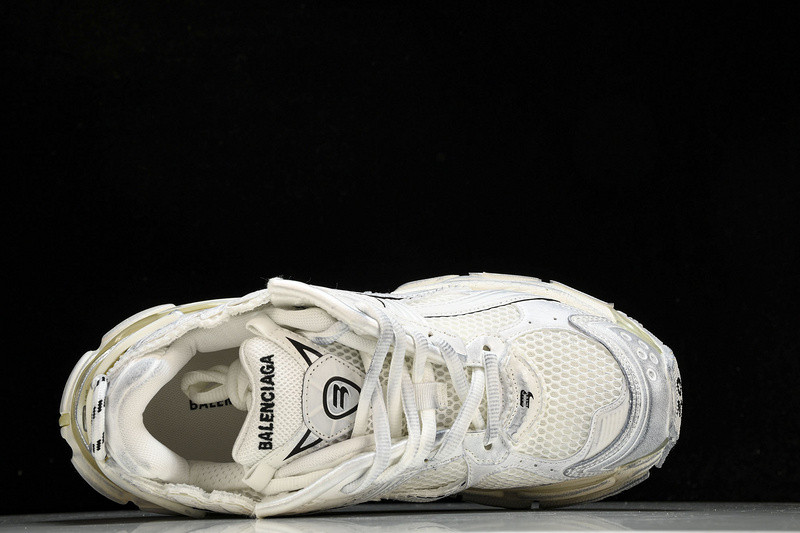 Balenciaga Runner W3RBW-0102
