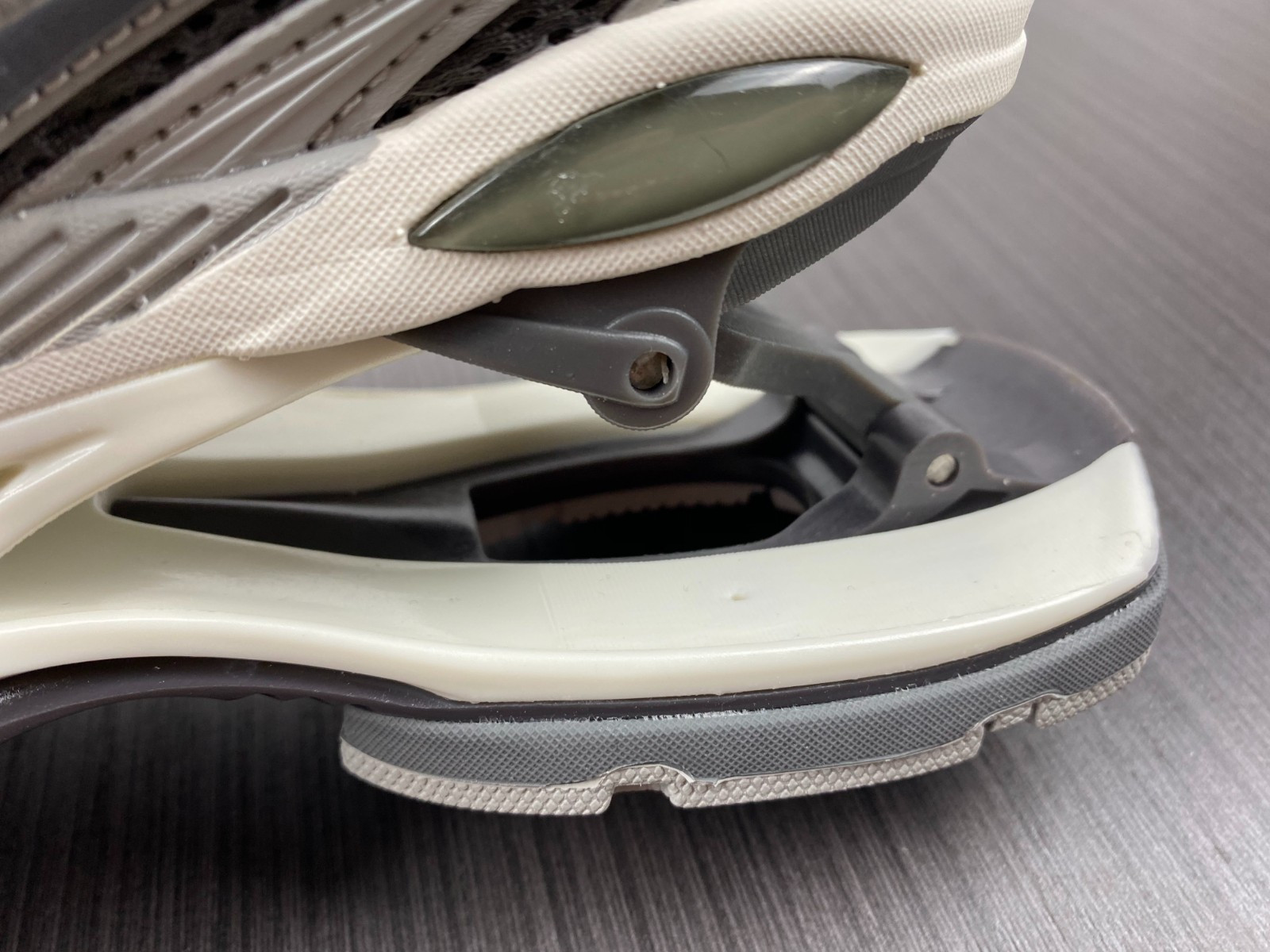 Ba*len*cia*ga xpander  653870 w2ra3 1212