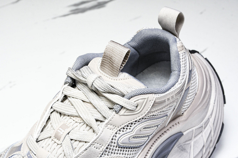 Balenciaga 6XL Sneaker