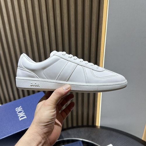 DR B01 Sneaker