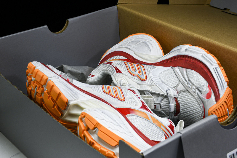 Balenciaga 10XL Sneaker