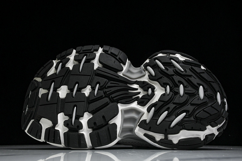 Balenciaga 10XL Sneaker