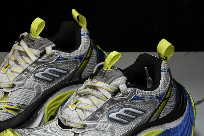 Balenciaga 10XL Sneaker