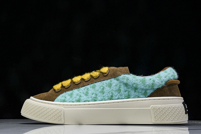 DR B33 Sneaker