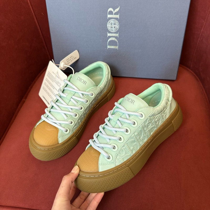 DR B33 Sneaker