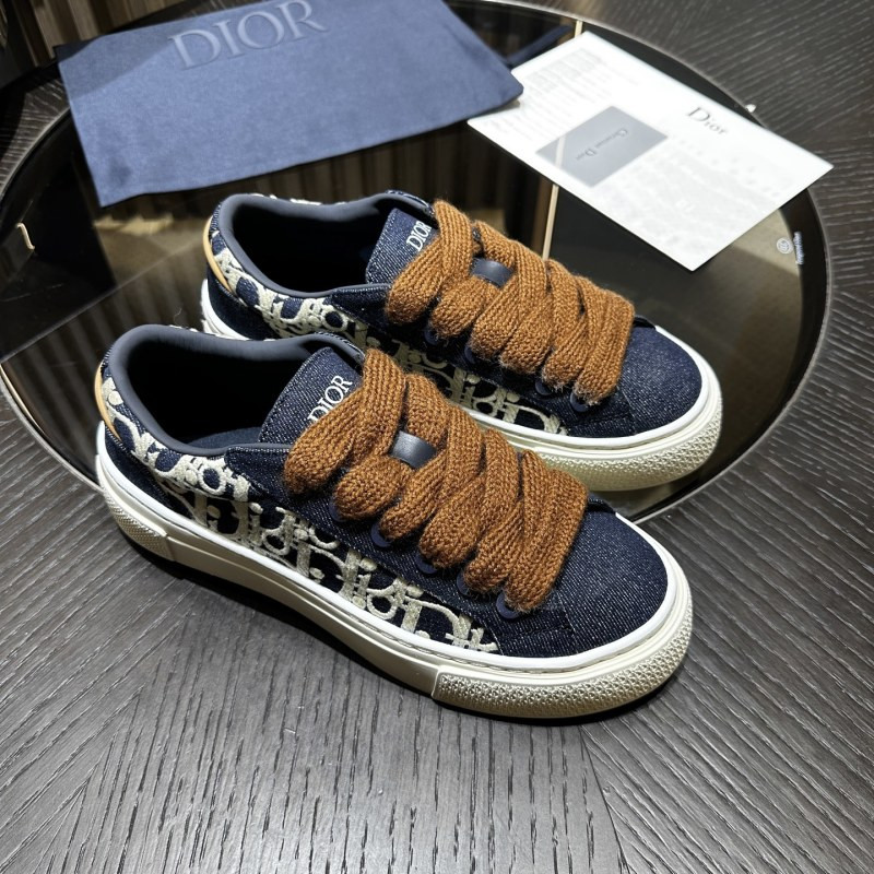 DR B33 Sneaker