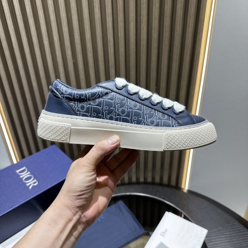 DR B33 Sneaker