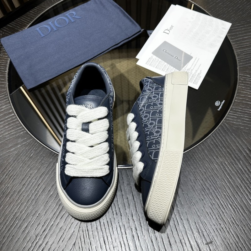 DR B33 Sneaker