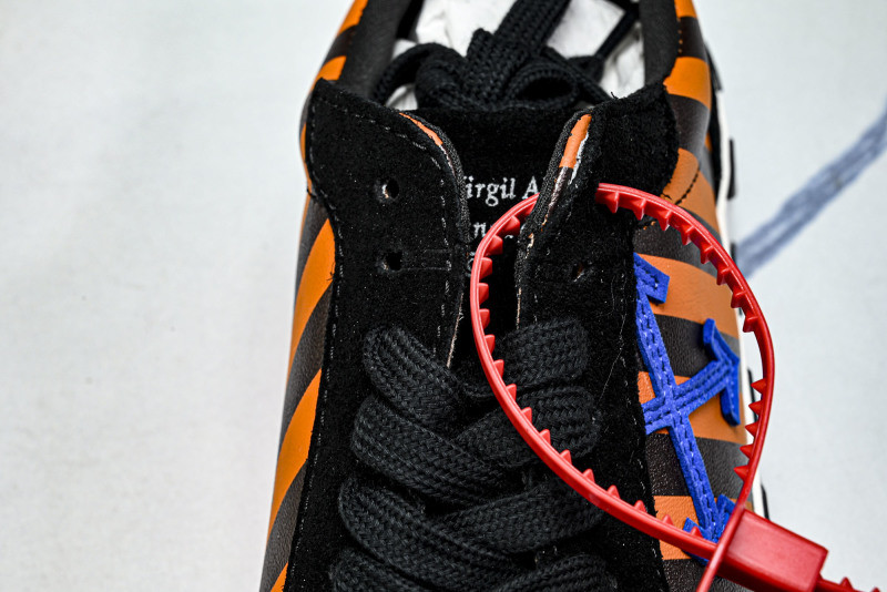 OFF-WHITE Virgil Abloh Vulc Low Top