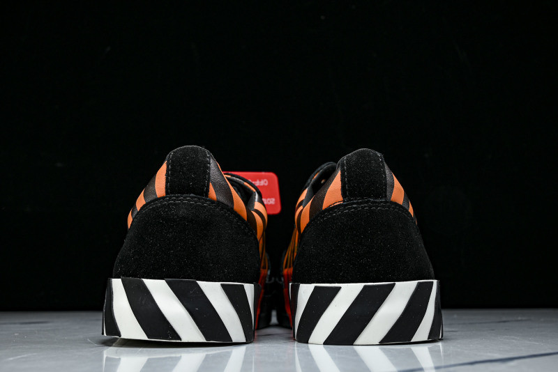 OFF-WHITE Virgil Abloh Vulc Low Top