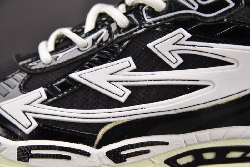 OFF-WHITE BE RIGHT BACK