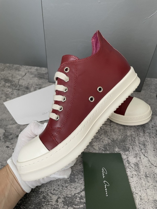 RO Sneakers
