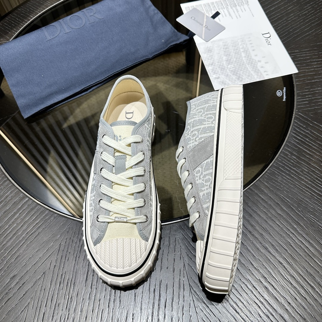 D10r Hooper Low-Top Sneaker DR-H008