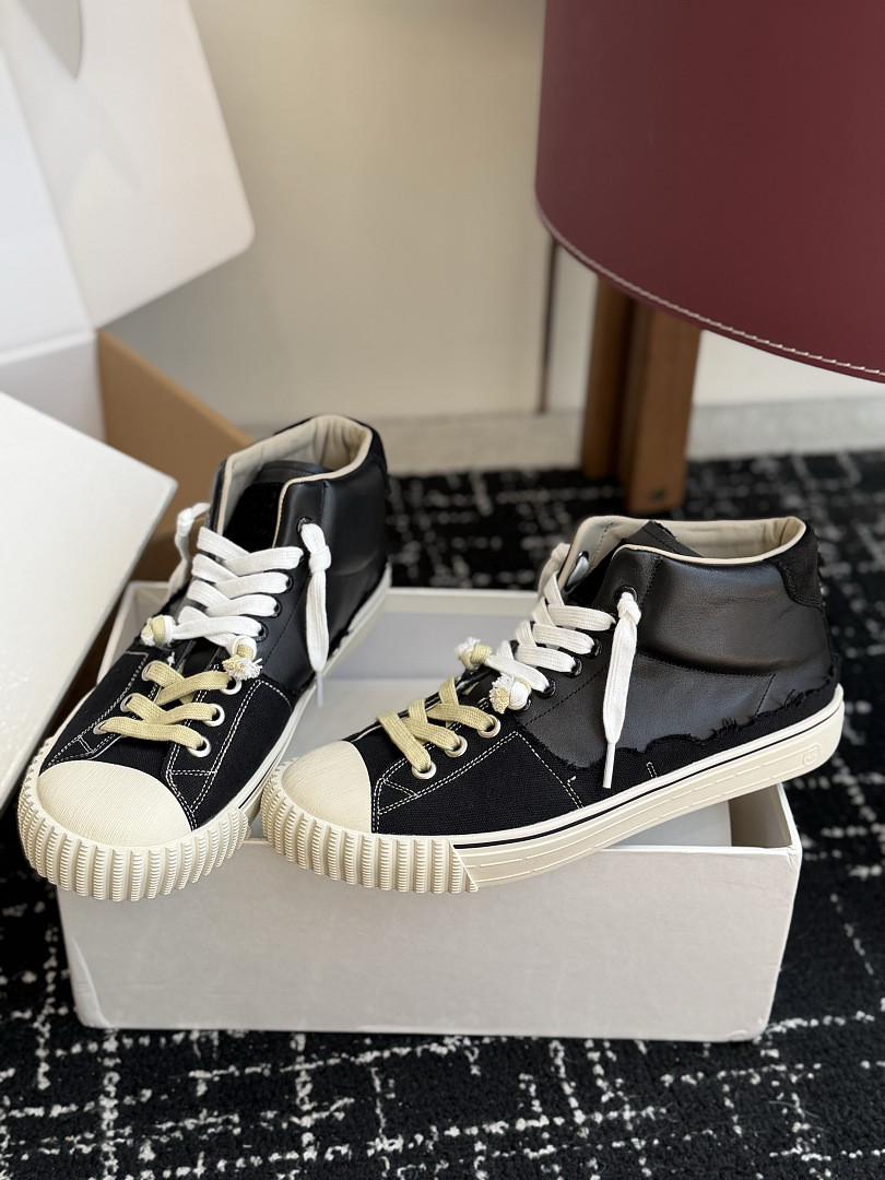 Ma1s0n Marg*e1a Sneakers