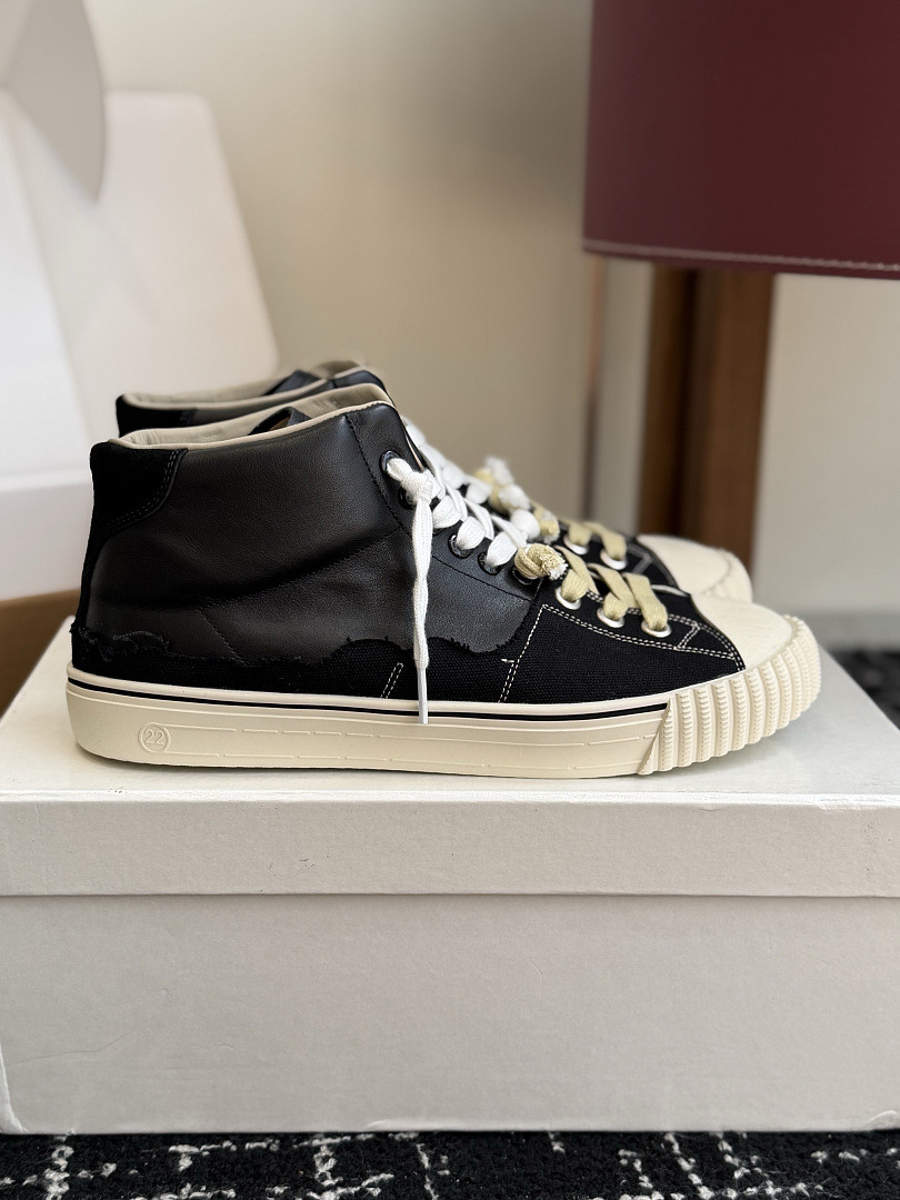 Ma1s0n Marg*e1a Sneakers