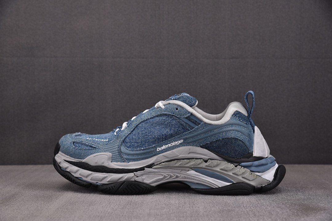 Ba1en*iaga Triple S WTRS2-0310