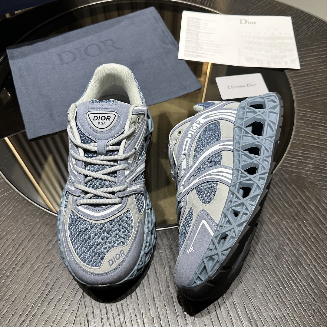 DR B35 Sneaker