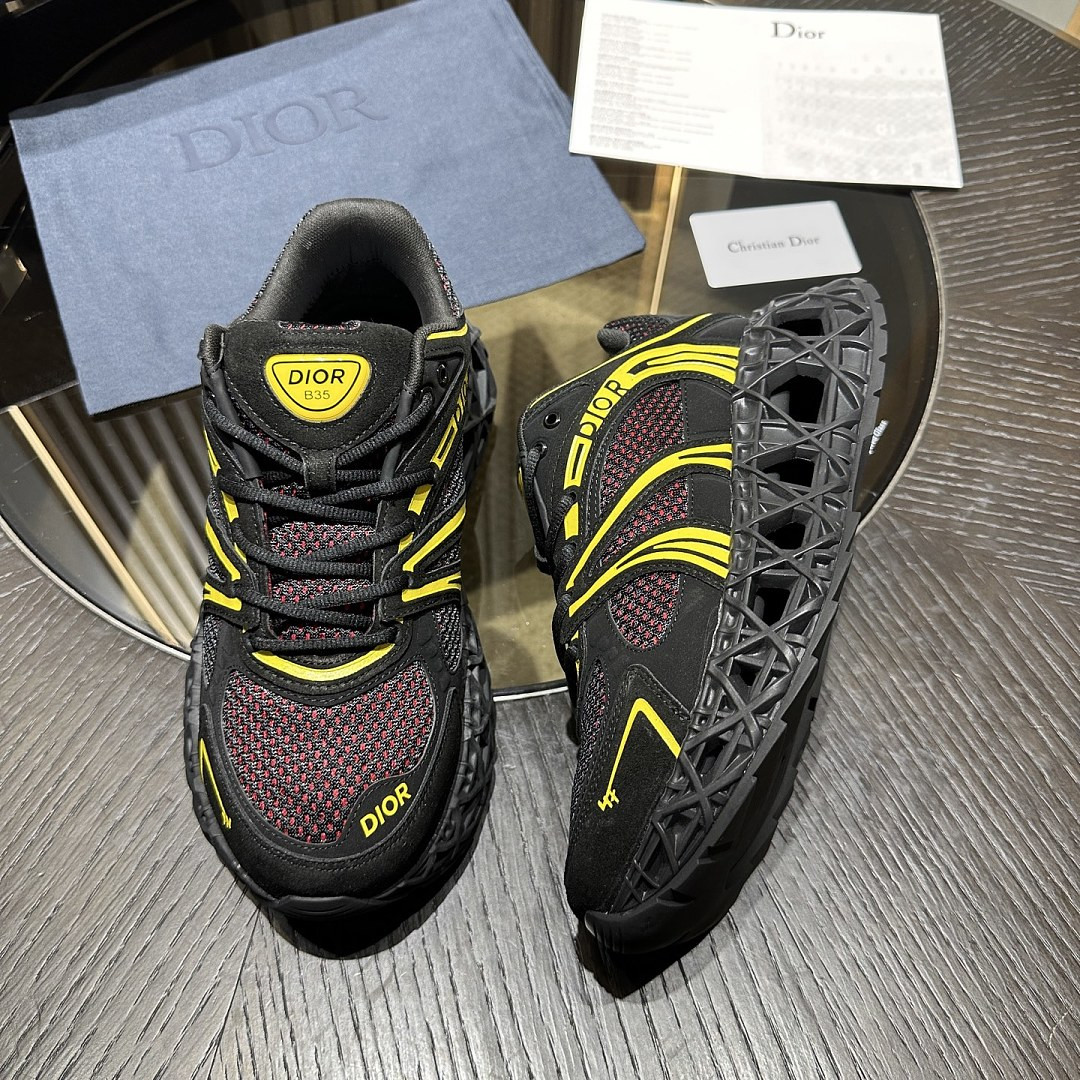 DR B35 Sneaker