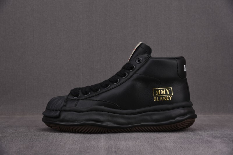 Ma1s0n Mihara Sneakers