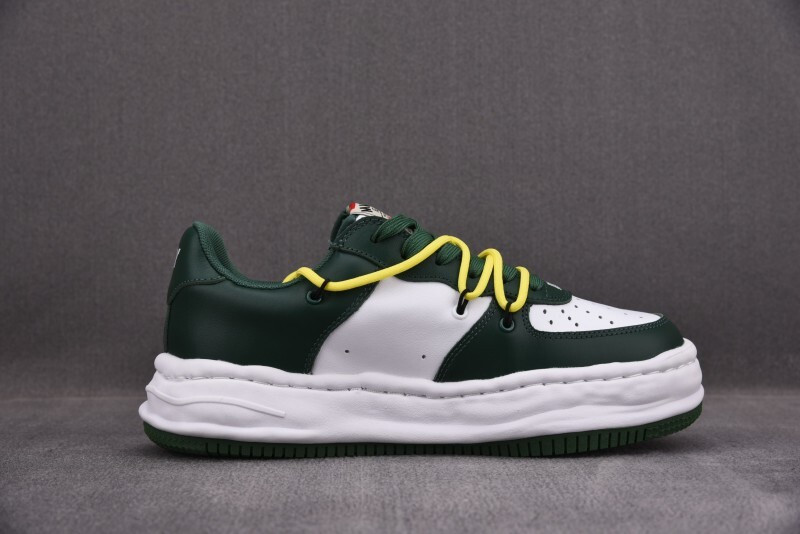 Ma1s0n Mihara Sneakers
