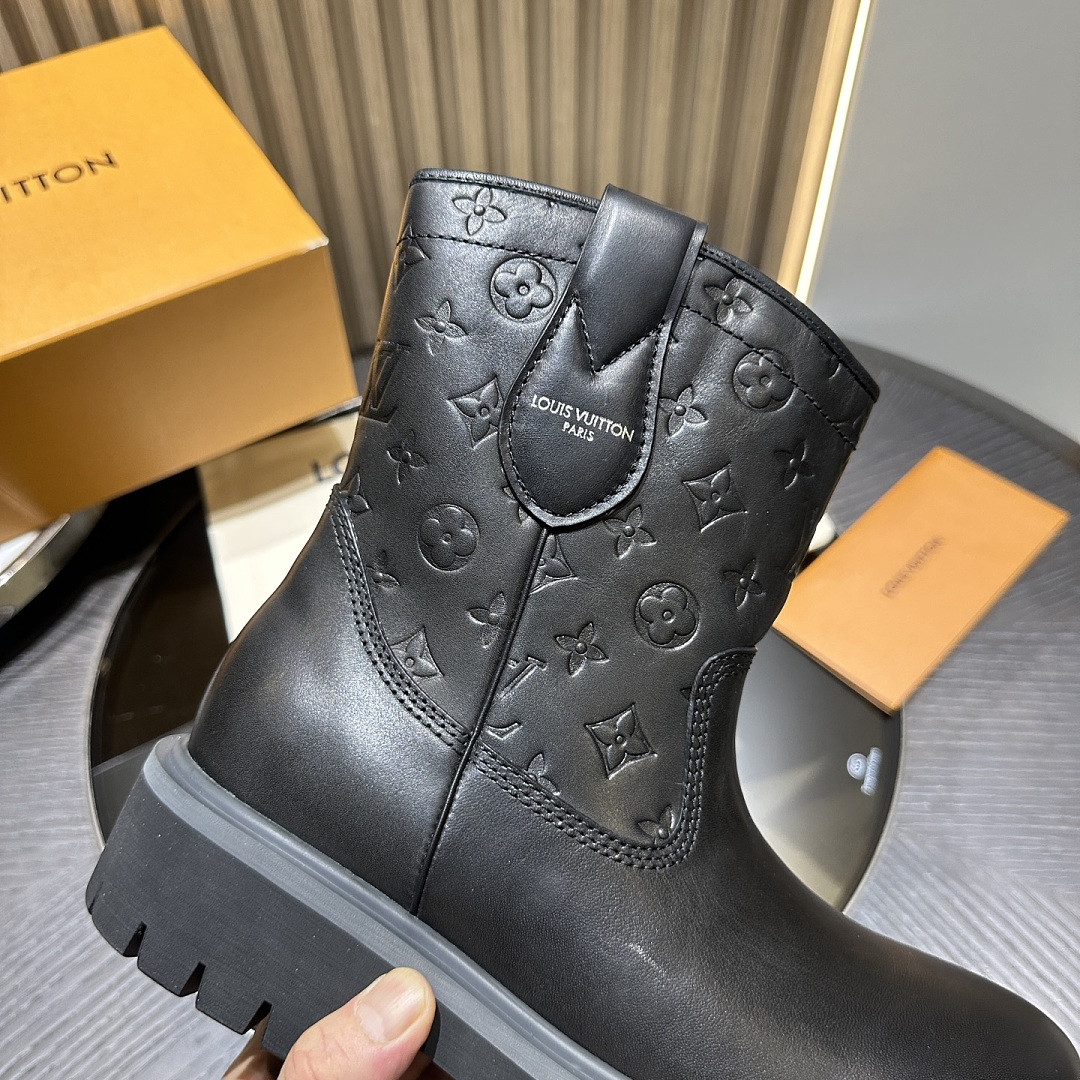 L*V BOOTS