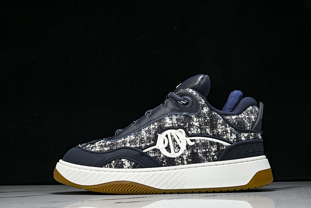 DR B9S Sneaker