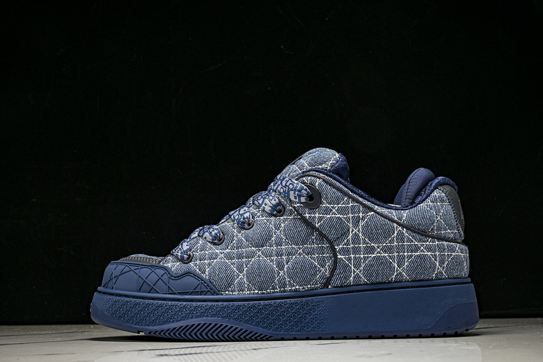 DR B9S Sneaker
