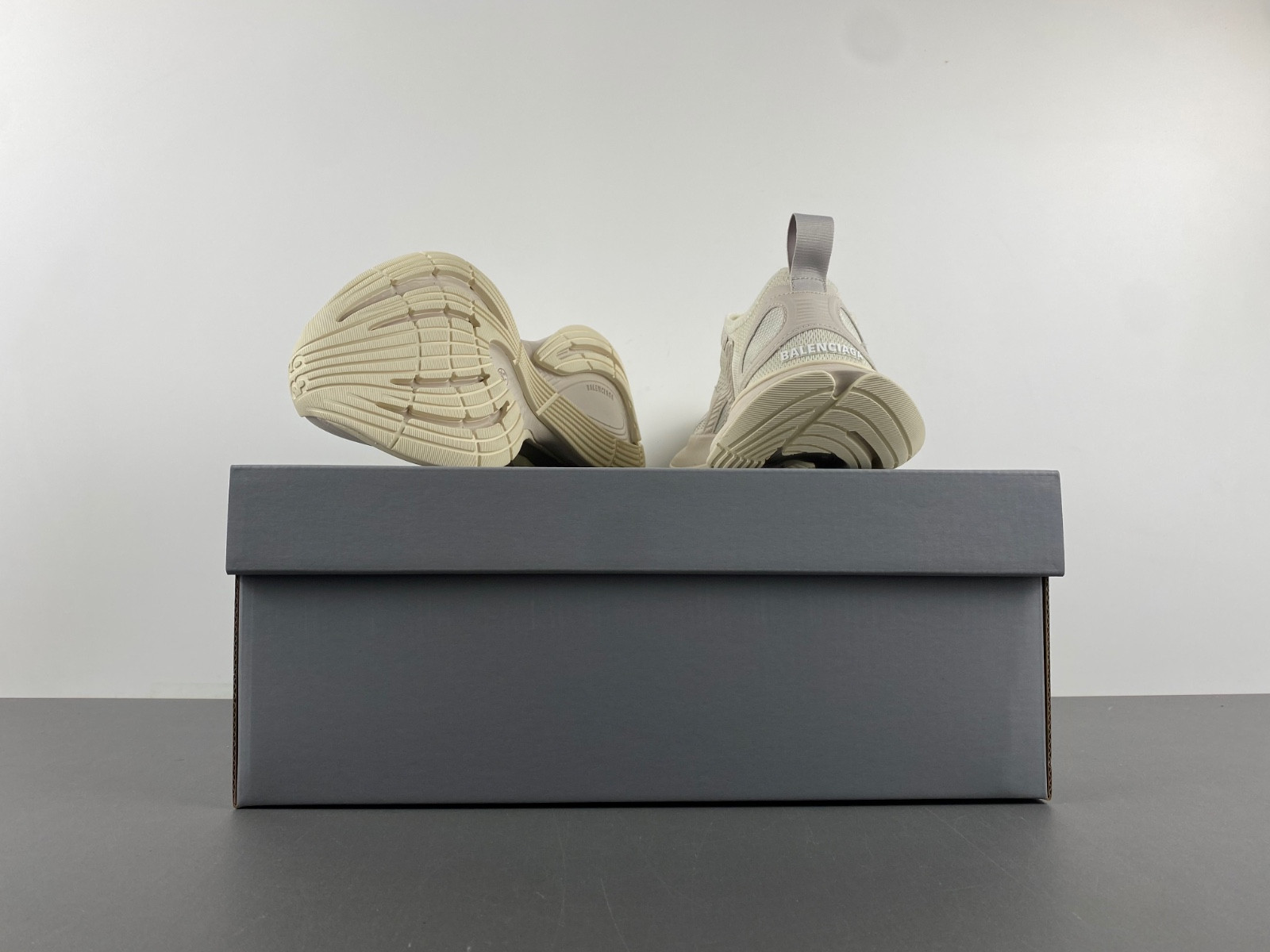 Ba*len*cia*ga sneaker 793944 wflgy 2000